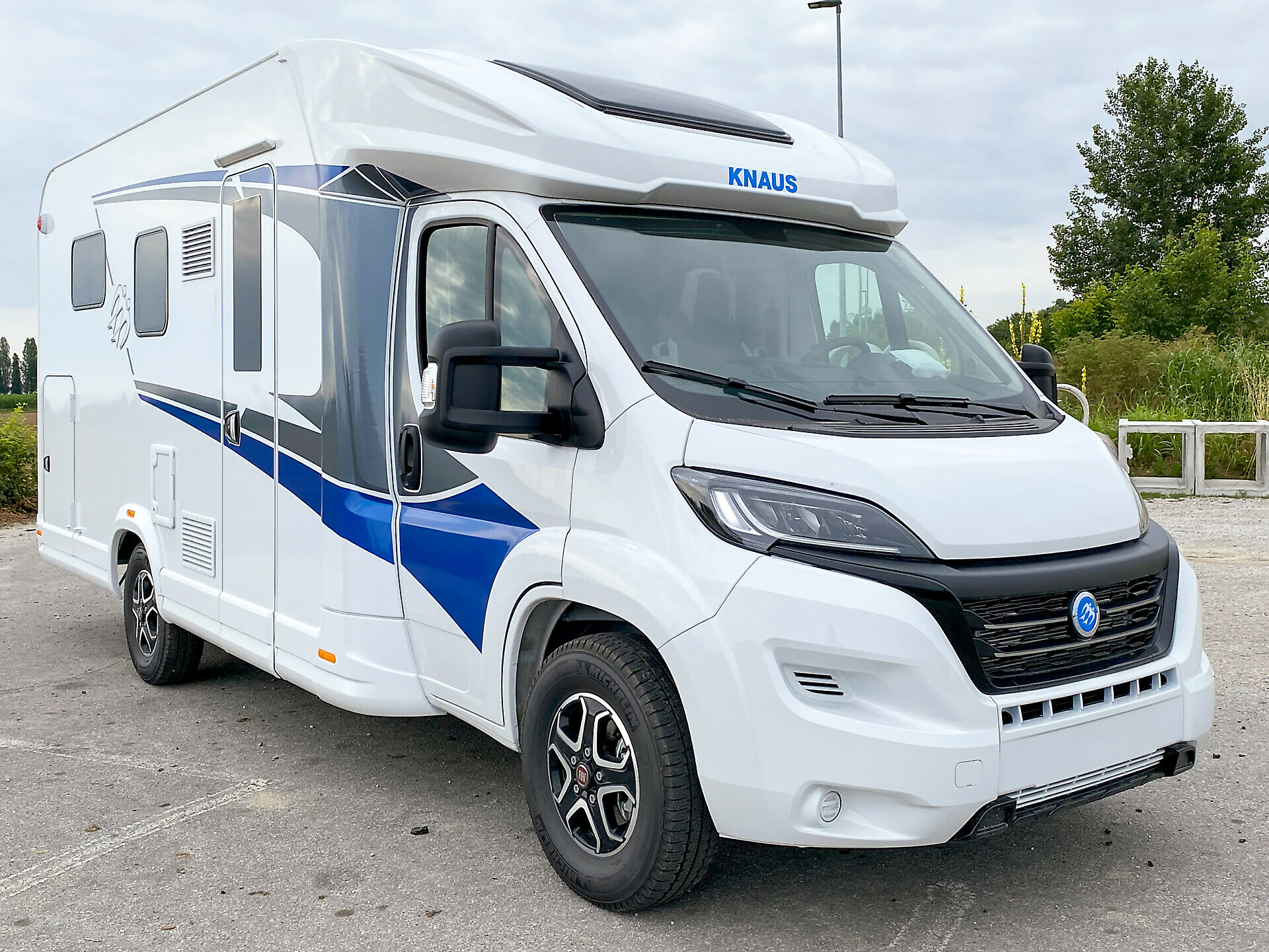 Knaus L!ve Wave 650 MX